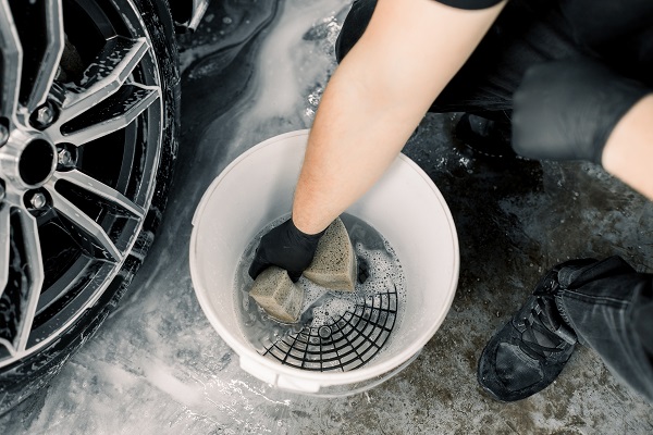 Autowassen met de hand