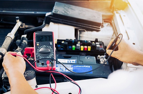 Batterij auto controleren